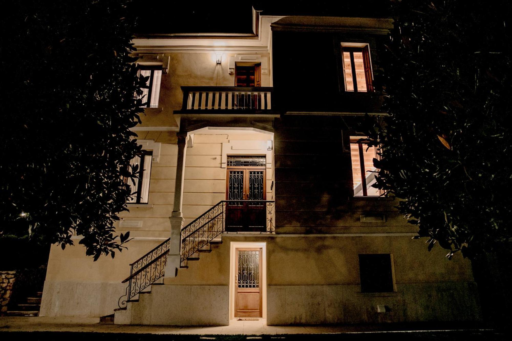 Naboo Verona Luxury Suites Ngoại thất bức ảnh